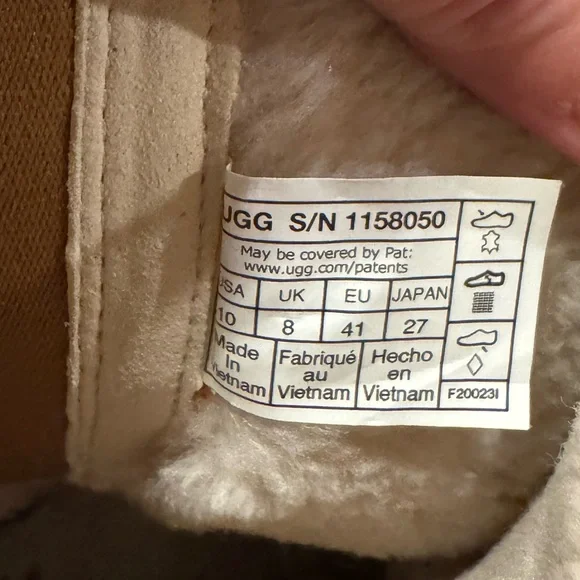 UGG Chelsea Platform - Short - Picture 3 of 7